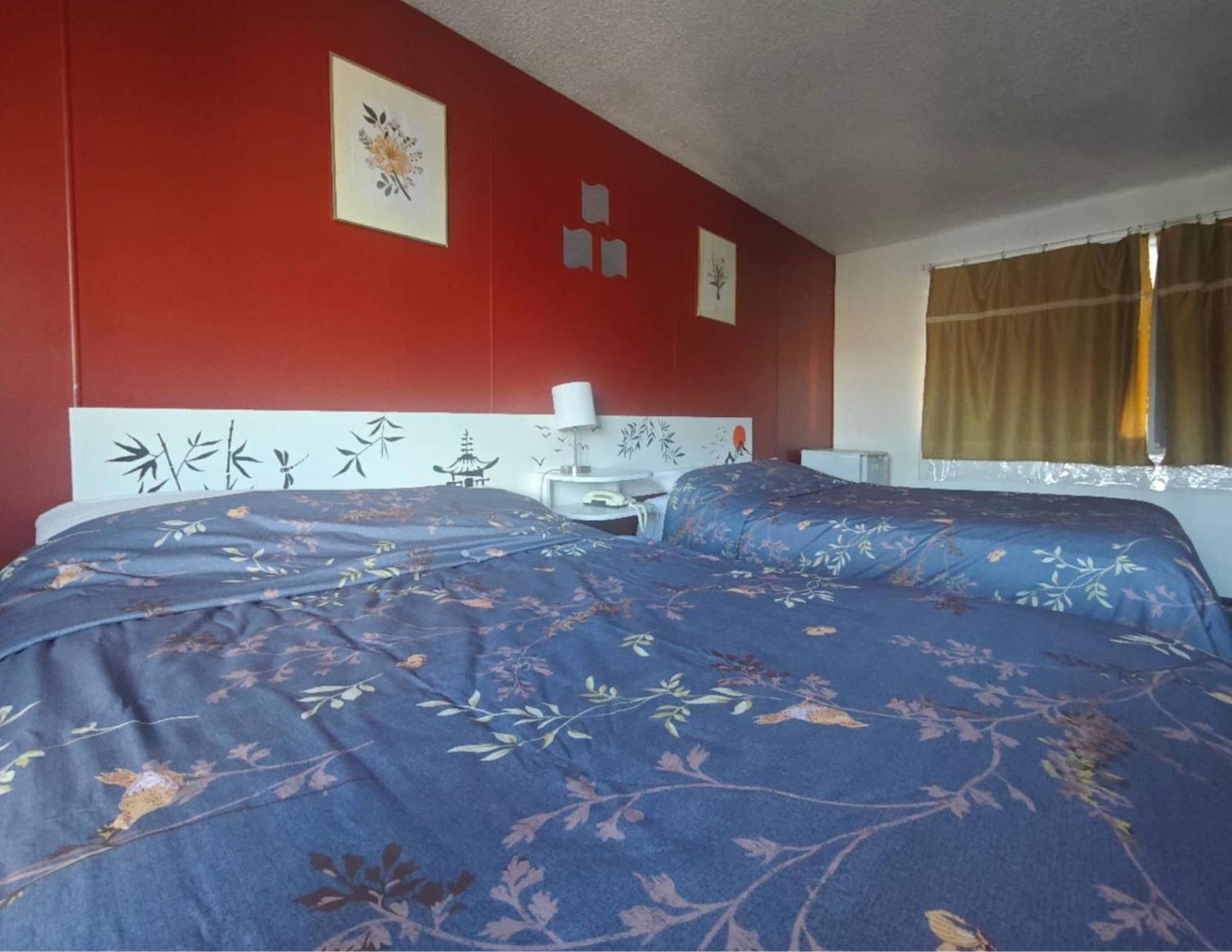 היינס ג'נקשן Cozy Corner Motel & Restaurant מראה חיצוני תמונה