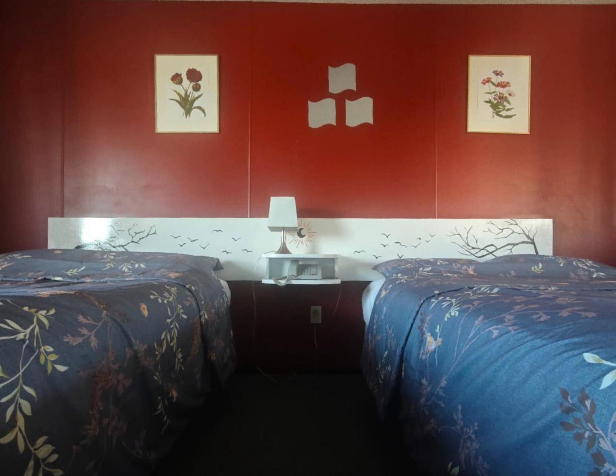 היינס ג'נקשן Cozy Corner Motel & Restaurant מראה חיצוני תמונה
